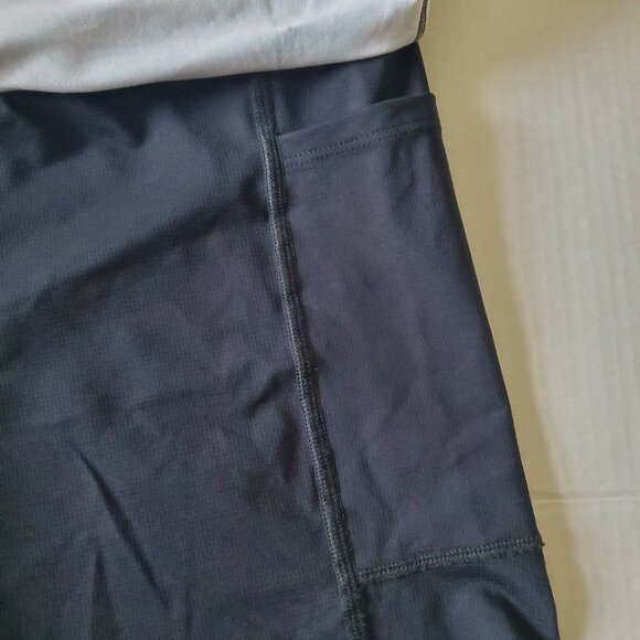 Dona Jofit Colorful Paint Abstract Golf Tennis Tiered Skort - Picture 11 of 16